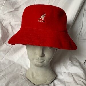 Kangol wool bucket hate red size medium